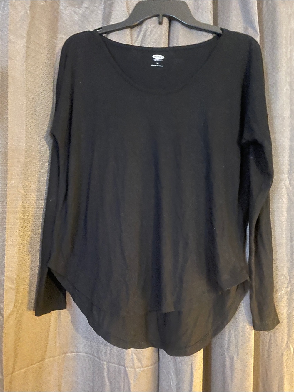 Old Navy Black Scoop Neck Long-Sleeve Top